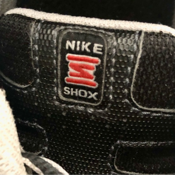 RARE NIKE SHOX JUNGA 2006 BLACK WITH RED MEN’S SZ 8 TRAIL/RUNNING 313830-011 - Picture 8 of 16